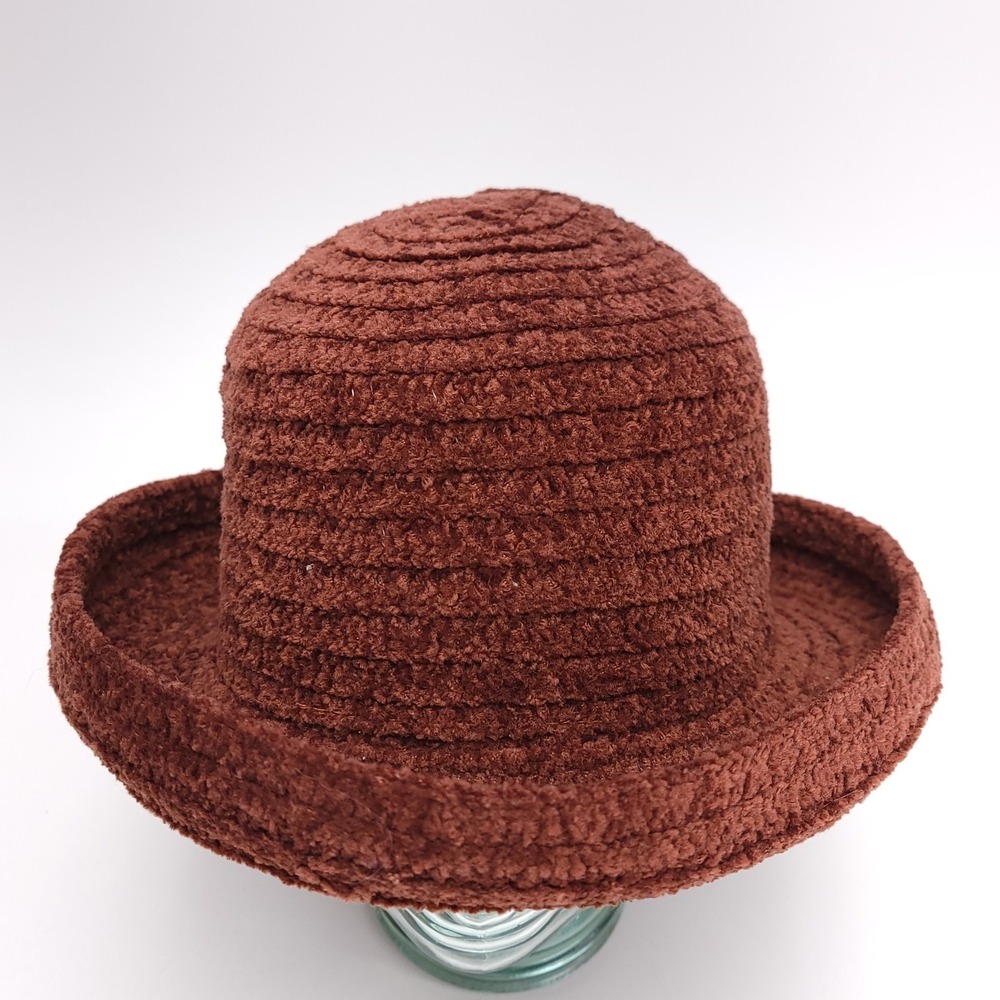 Betmar Chenille Bucket Hat Womens M 22 1/4" Rust Brown Pigeon Lady New York
